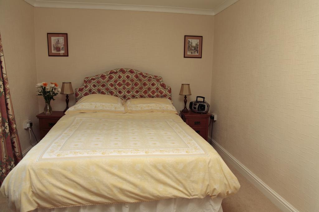 Bed and Breakfast The Beeches Churchill  Zewnętrze zdjęcie